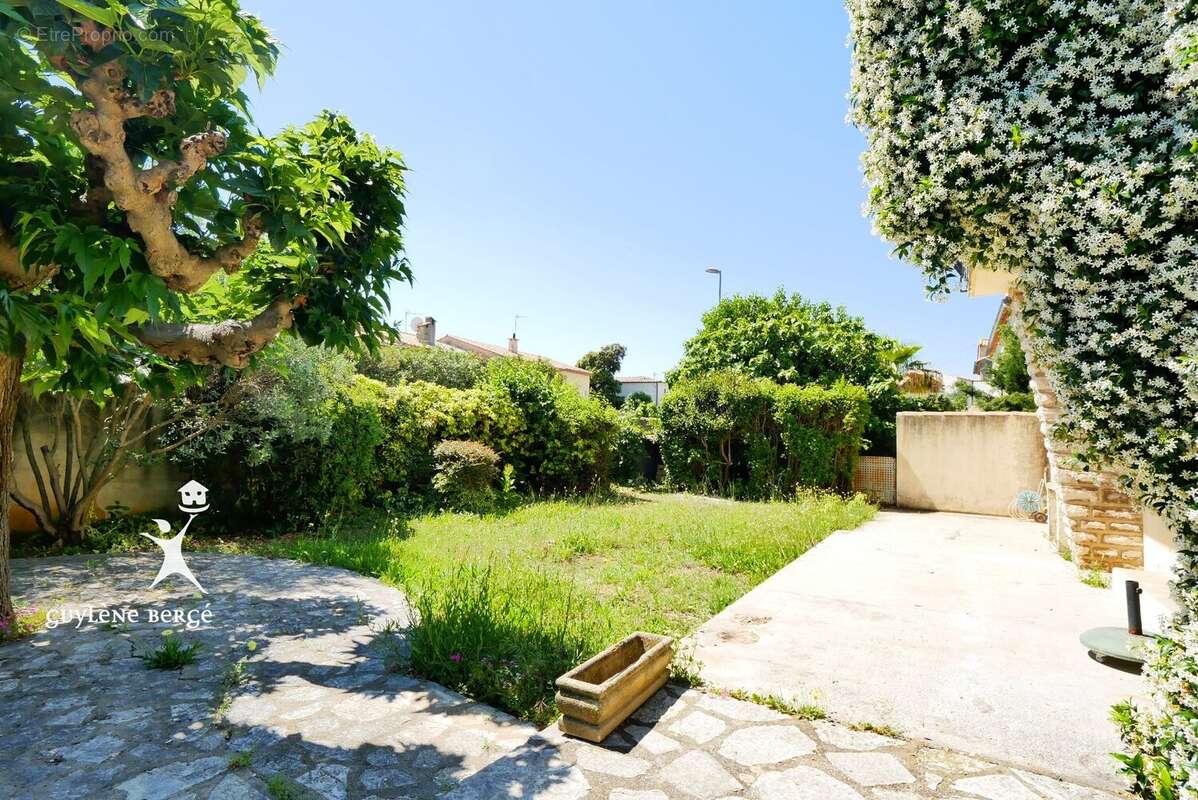 Maison à LE CRES