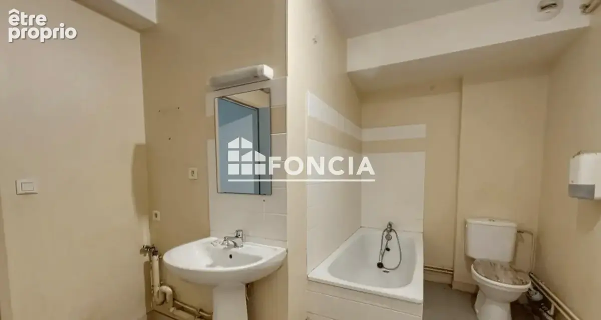 Appartement 54 m² – 2 chambres – Terrasse – À 2 min de la Pl. République - photo 7