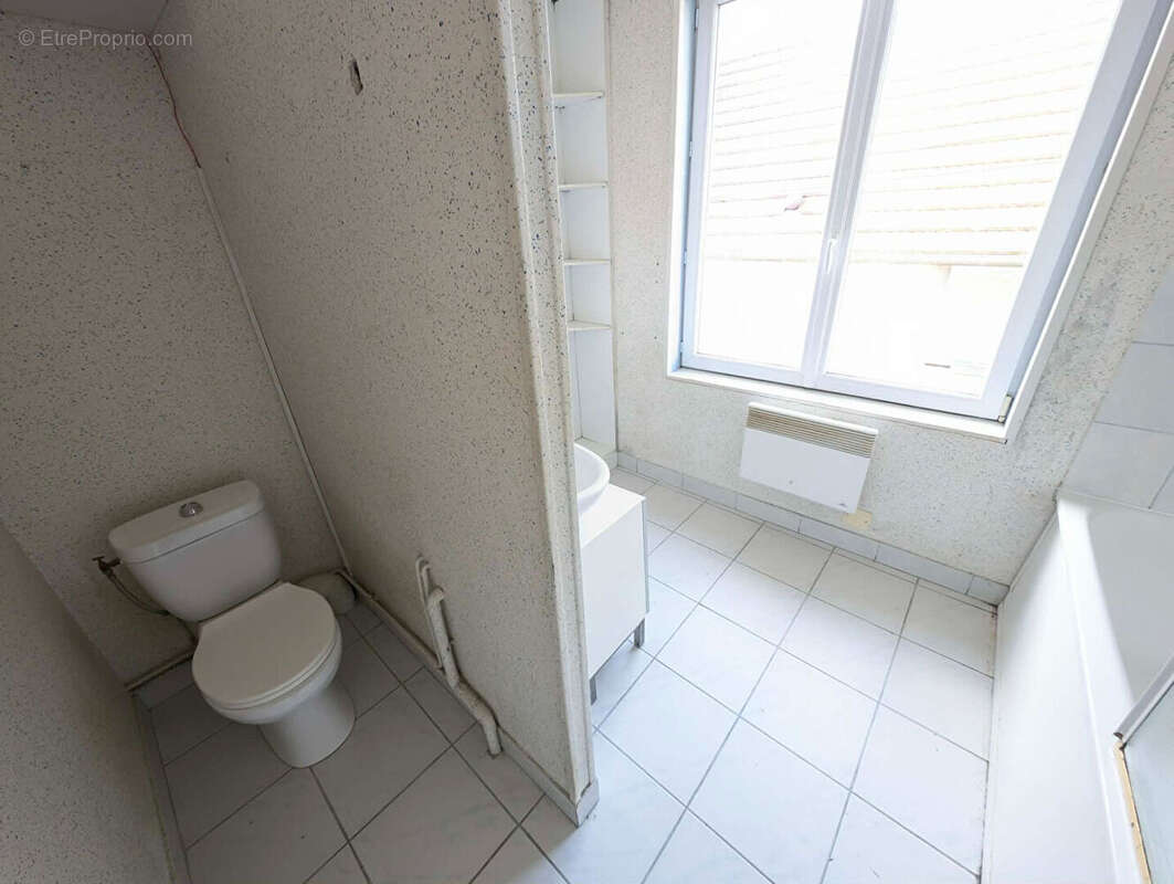 Maison à FLEURY-SUR-ORNE