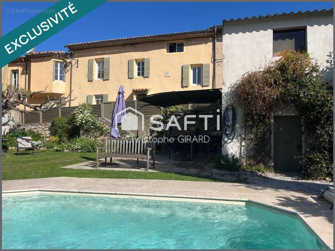 Photo 1 - Maison à LA BASTIDE-DES-JOURDANS