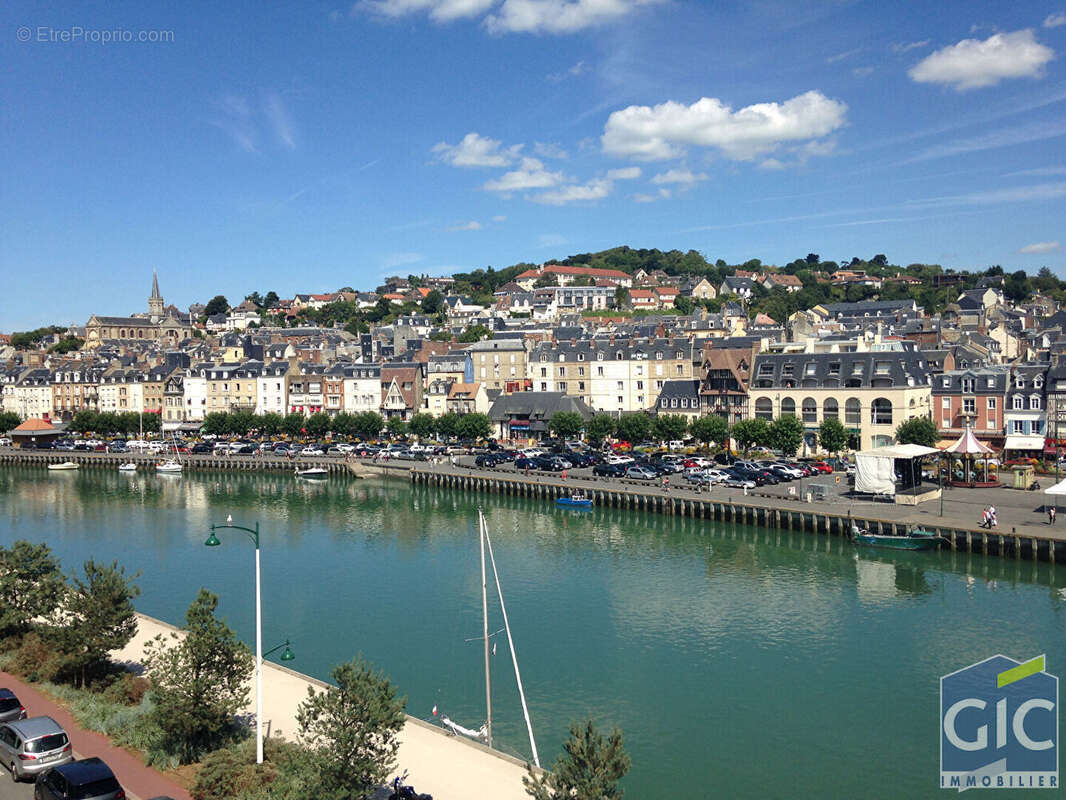 Appartement à DEAUVILLE
