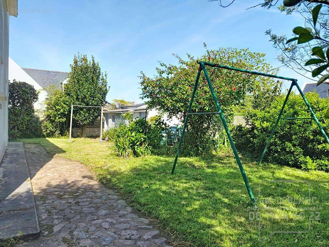 Maison  10 pièce(s) - photo 2