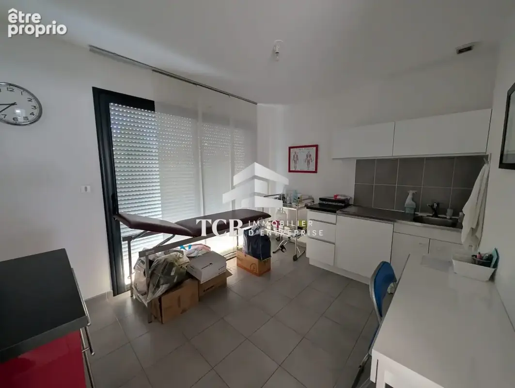Commerce 160 m² à vendre à Vallet (44330) - photo 4