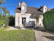 Maison à CONFLANS-SAINTE-HONORINE