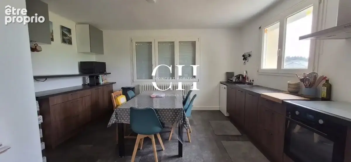 Maison familiale de 5 chambres sur sous-sol total   Saint-Glen - photo 3