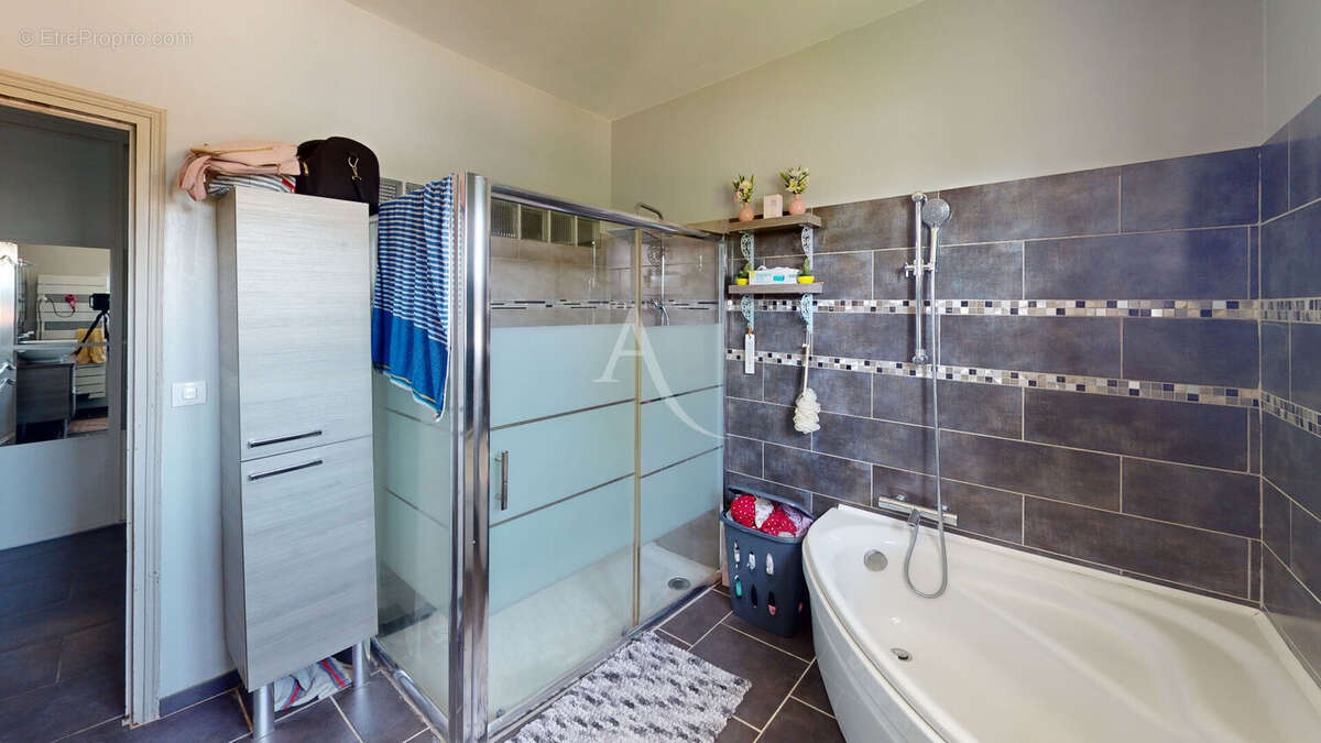 Castanet-Tolosan ! Maison T5 de plain-pied avec sous-sol intégral de 120 m² - photo 8