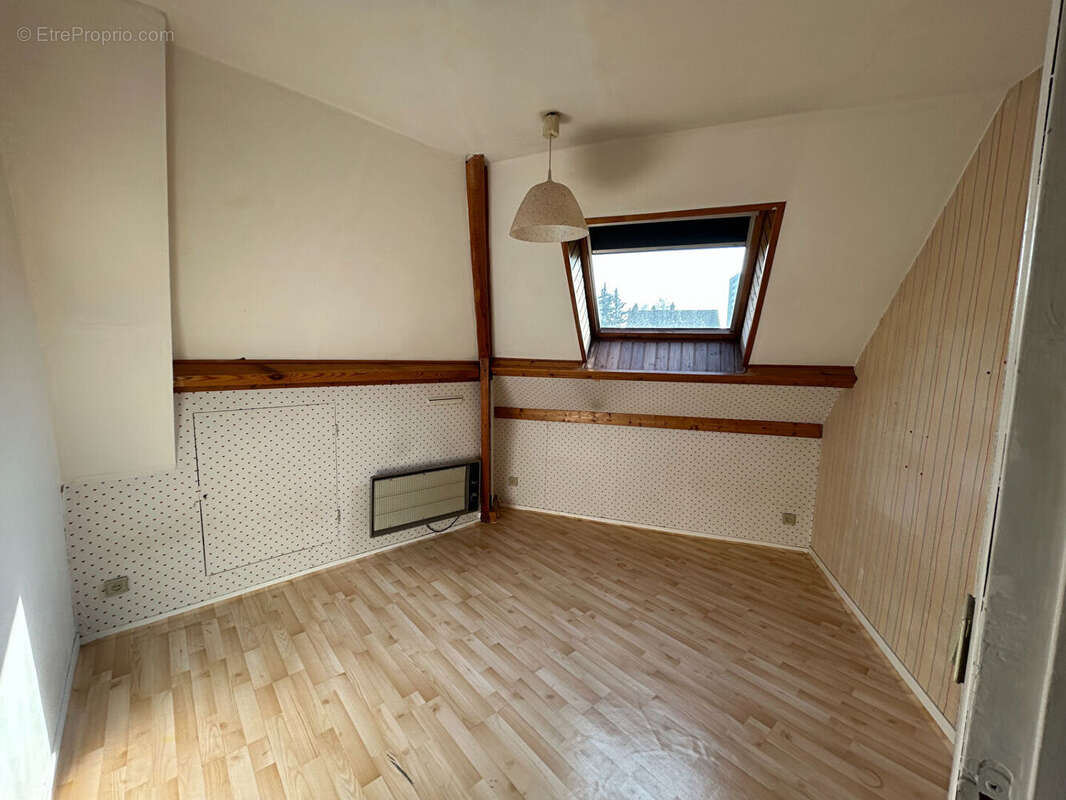 Maison à L'HAY-LES-ROSES