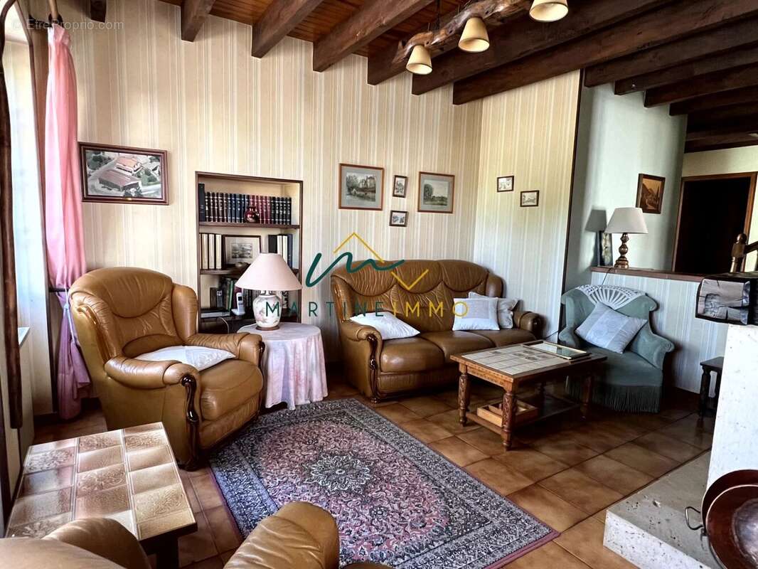 Maison à Vendre à Gontaud-De-Nogaret (47400) - photo 7