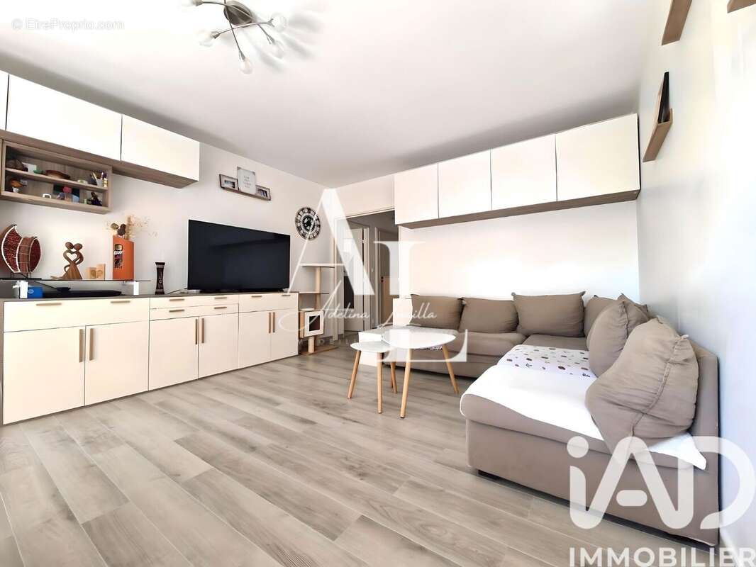 Photo 3 - Appartement à VELIZY-VILLACOUBLAY