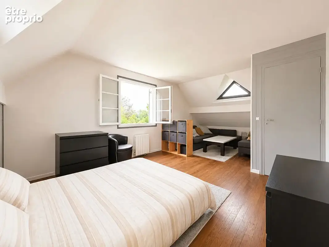 Belle Maison  avec un beau terrain à Labbeville 7 pièce(s) - photo 9