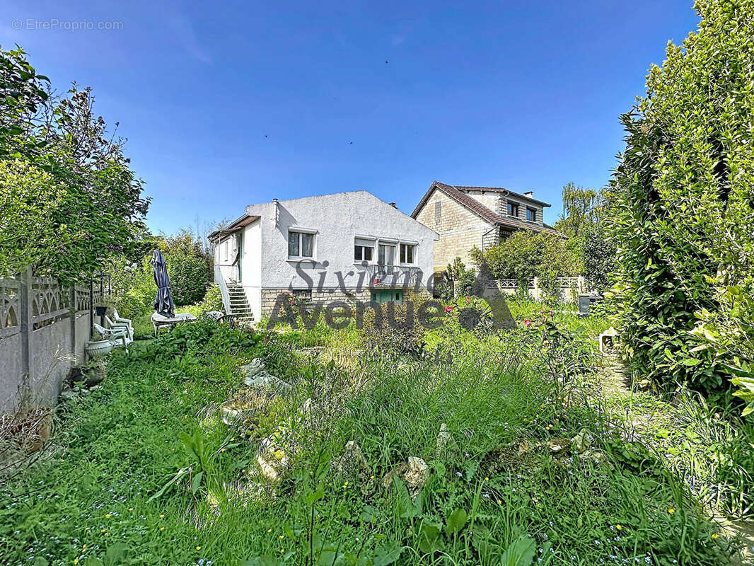 Maison à CHAMPIGNY-SUR-MARNE