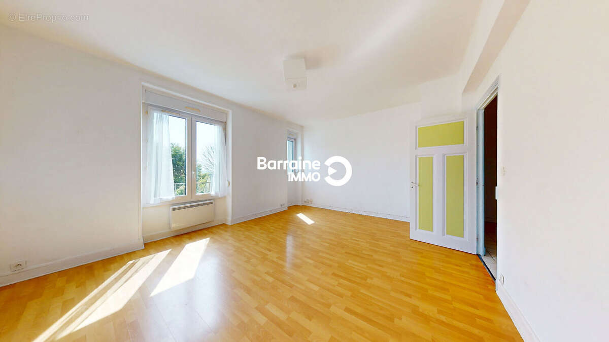 Exclusivite : a vendre brest kerbonne quatre moulins appartement t2 51m2 1 chambre 2e etage - photo 2