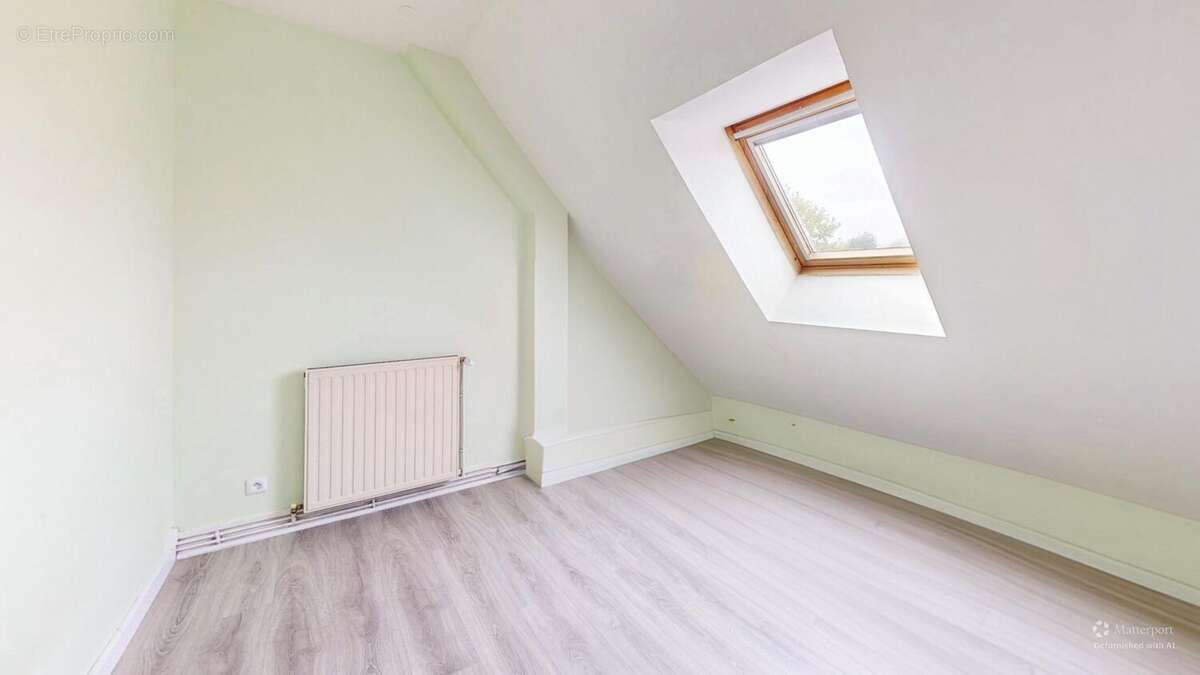 Maison à CHICHEBOVILLE