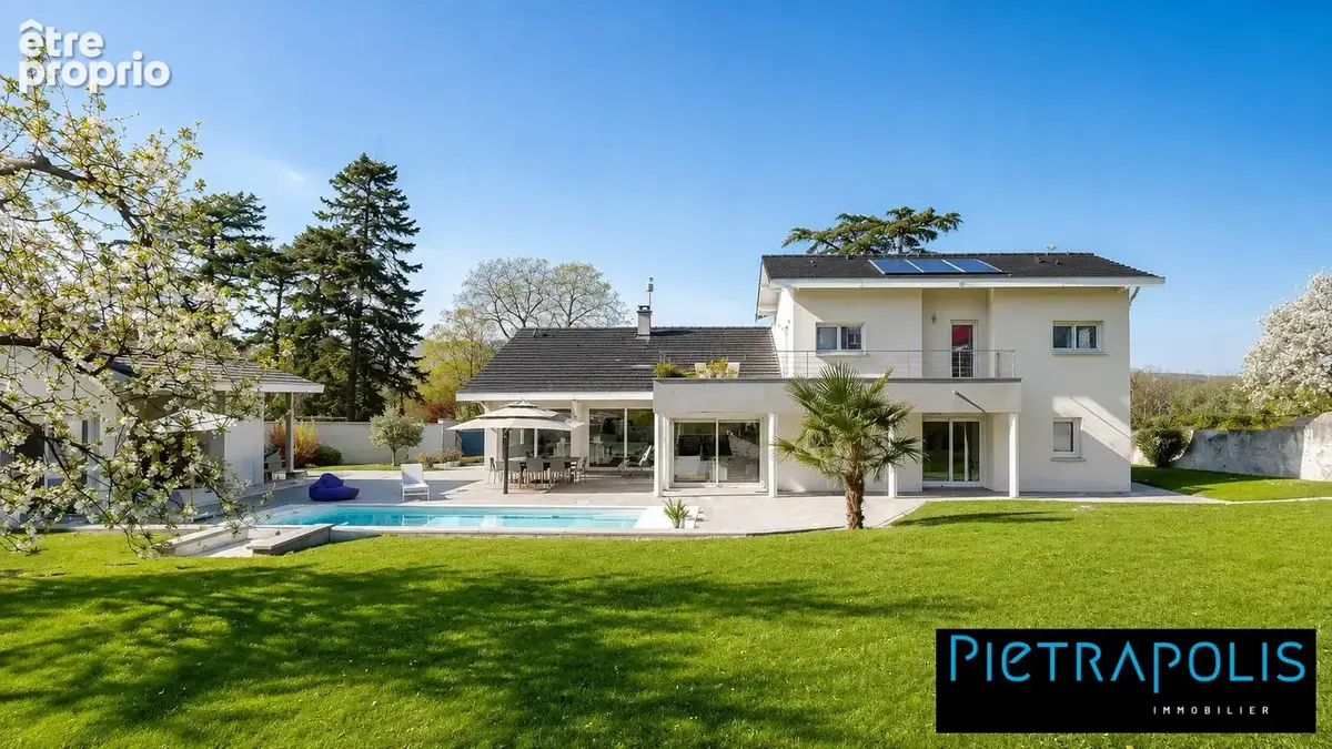 Maison 6 pièces 237 m² à vendre à Rive-De-Gier (42800) - photo 3