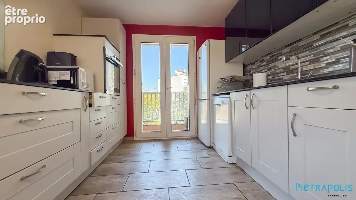 Appartement 6 pièces 127 m² à vendre à Lyon-8e (69008) - photo 9