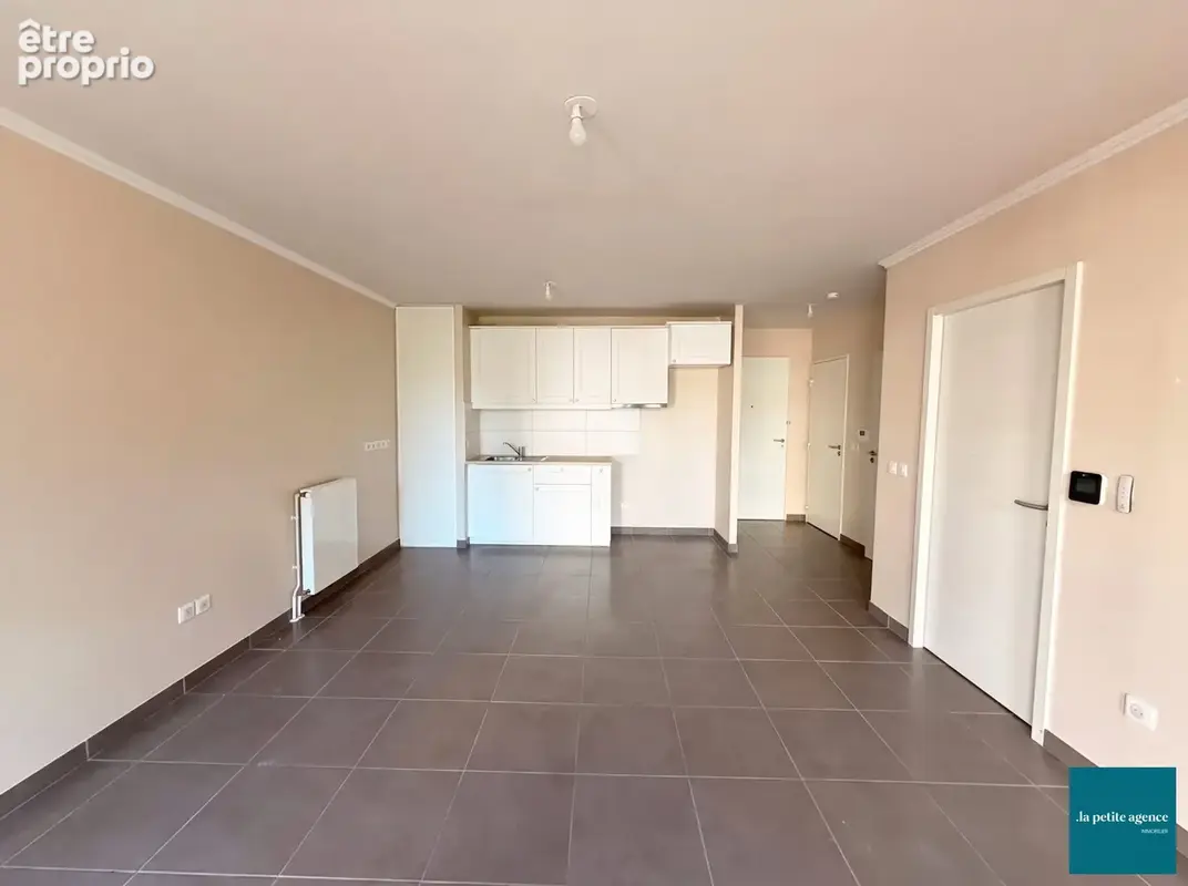 Appartement 2 pièces 45 m² à vendre à Caen (14000) - photo 2