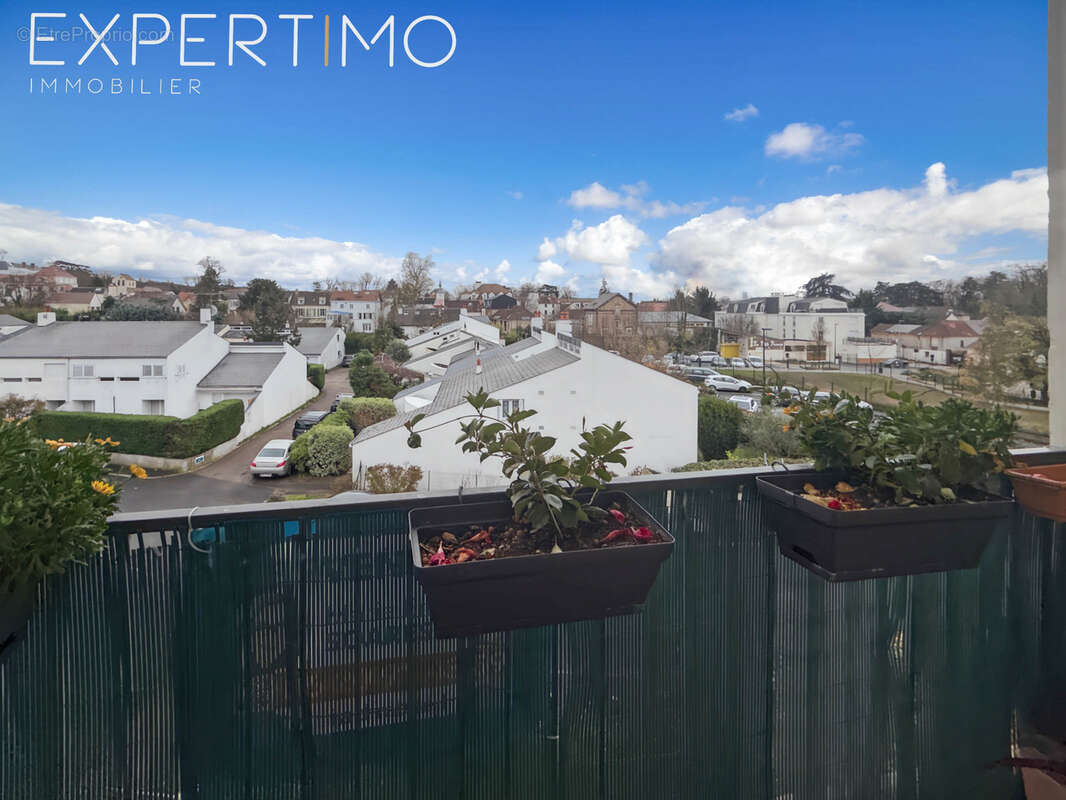 Appartement à MARGENCY