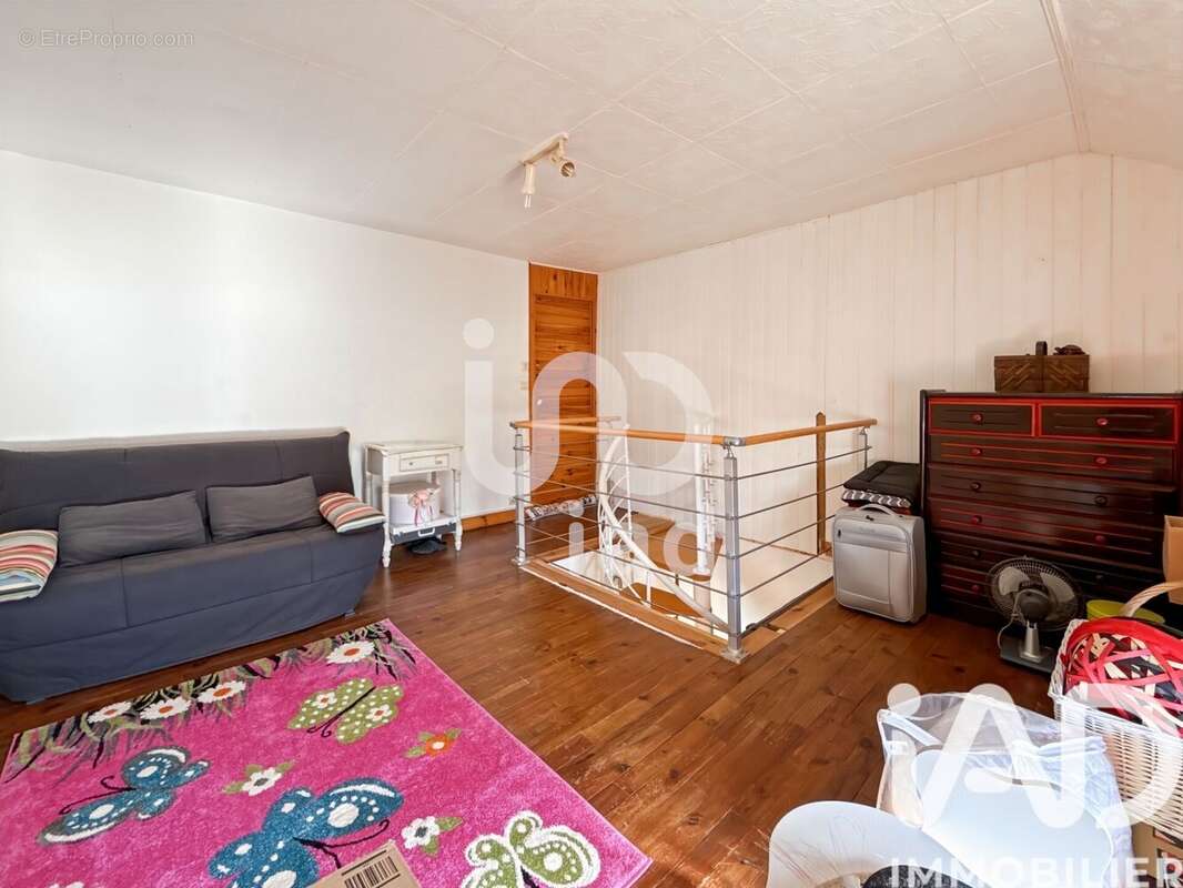 Photo 9 - Maison à COURPALAY