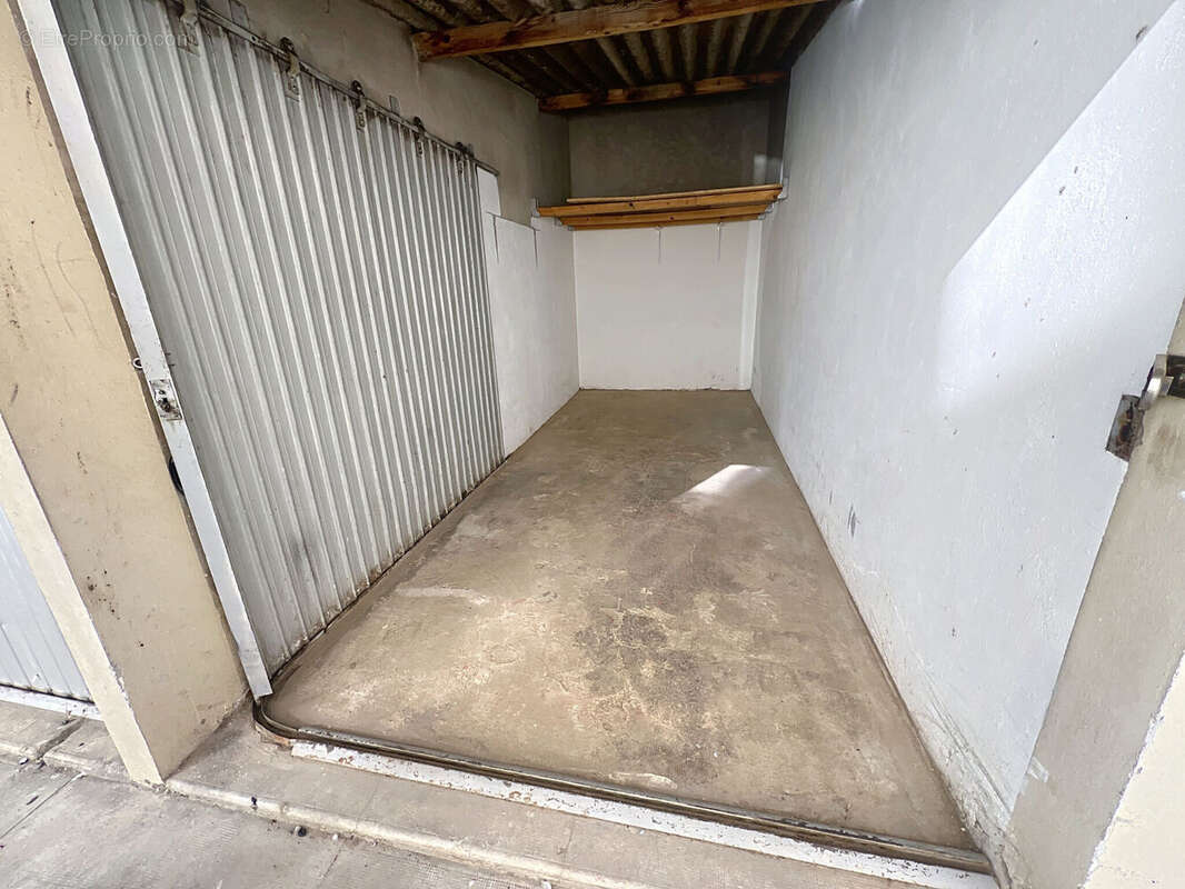 Photo 2 - Parking à CANNES