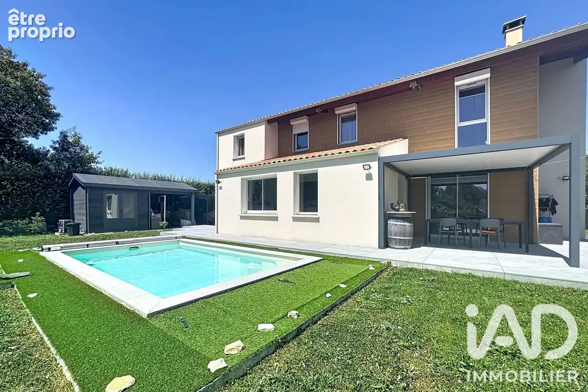 Photo 1 - Maison à SAINT-JEAN-DE-LIVERSAY