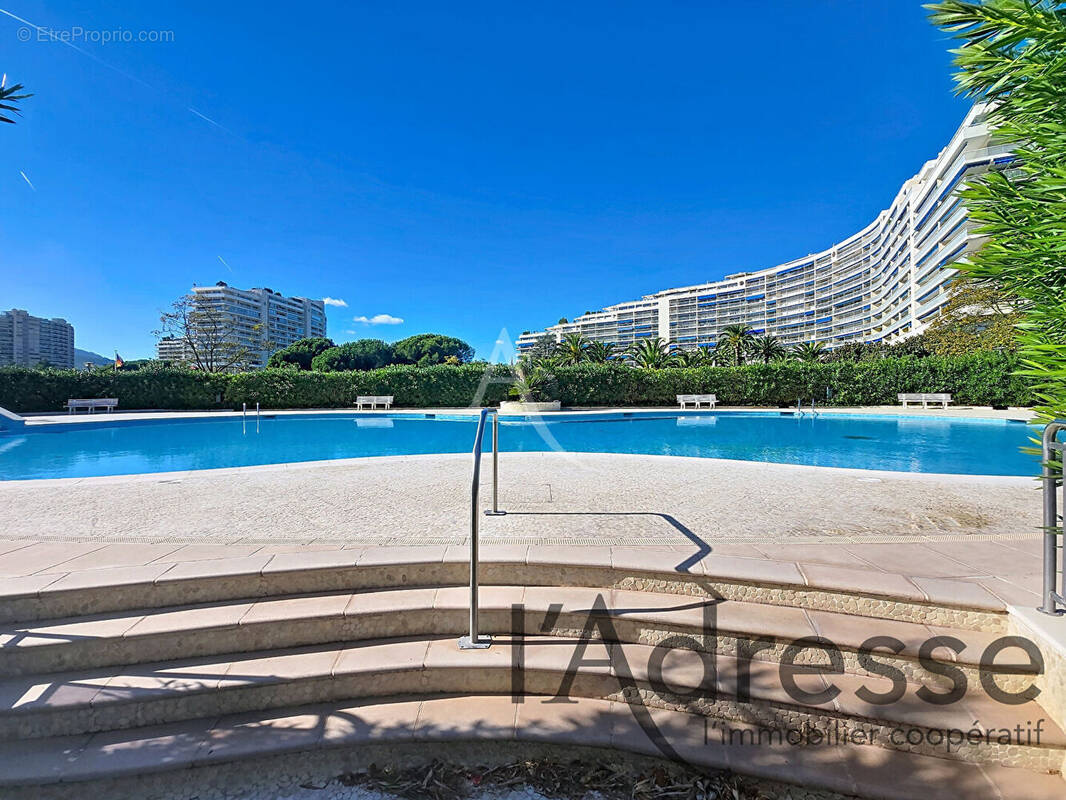 Appartement à MANDELIEU-LA-NAPOULE