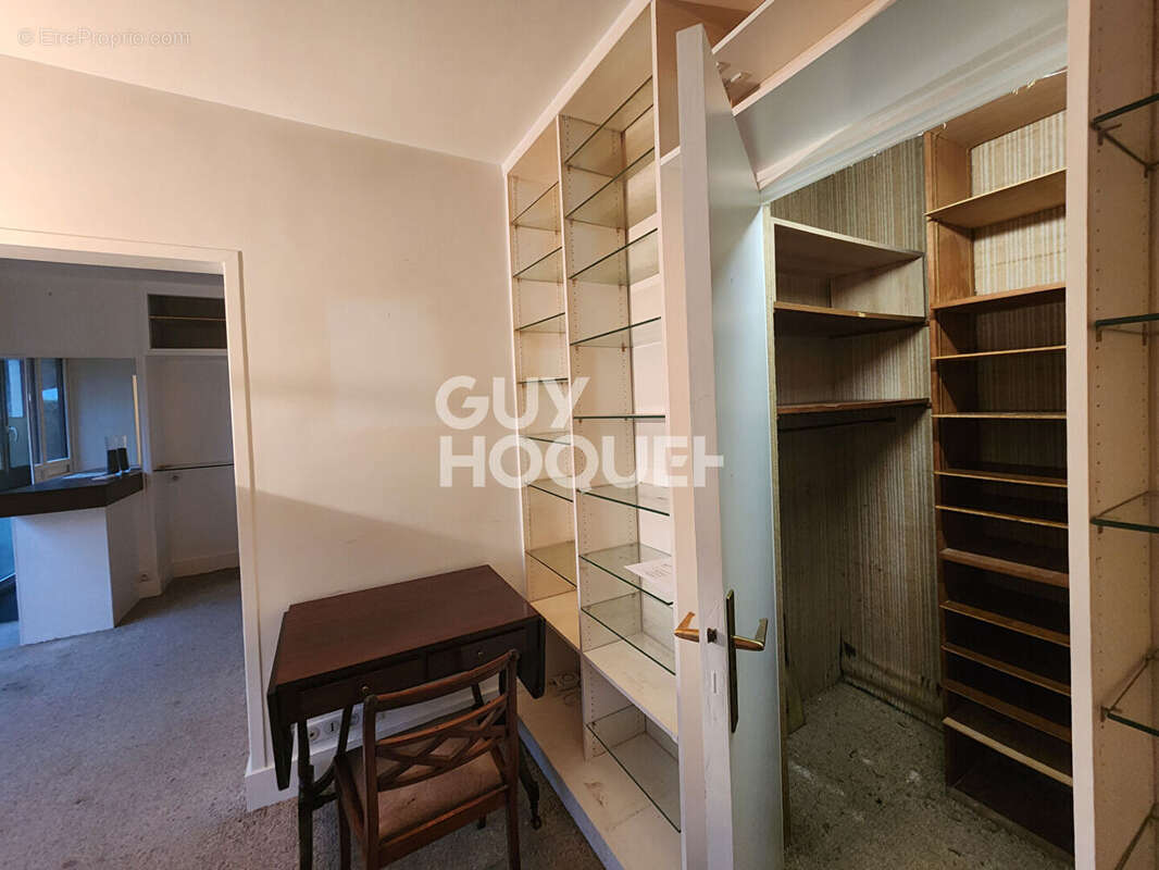 Appartement à LA CELLE-SAINT-CLOUD