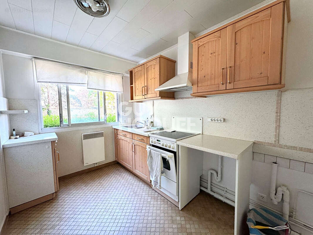 Appartement à MAISONS-ALFORT