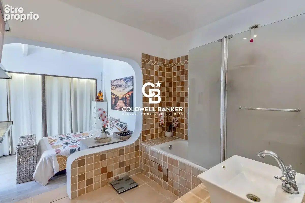Maison de charme en domaine privé – piscine, tennis et nature - photo 17