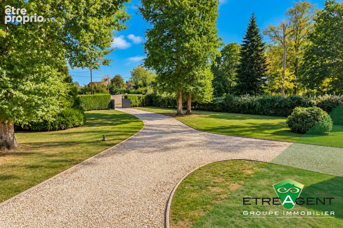 Maison BÉMÉCOURT - 215 m² - 5 chambres - photo 21