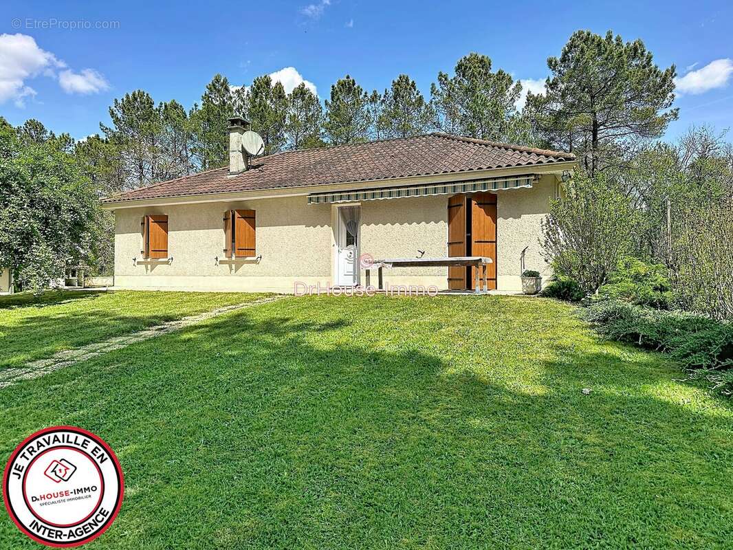 Maison 128 m² à La Douze  - photo 7
