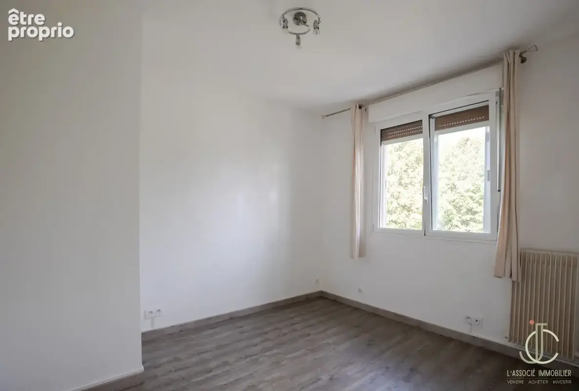 SEICHAMPS - Maison 80m2 - 3 chambres - Jardin et garage - photo 11