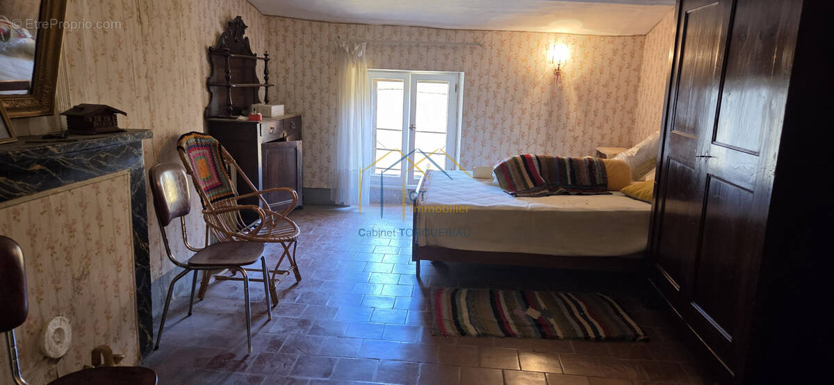 Maison à SAINT-BAUZILLE-DE-LA-SYLVE