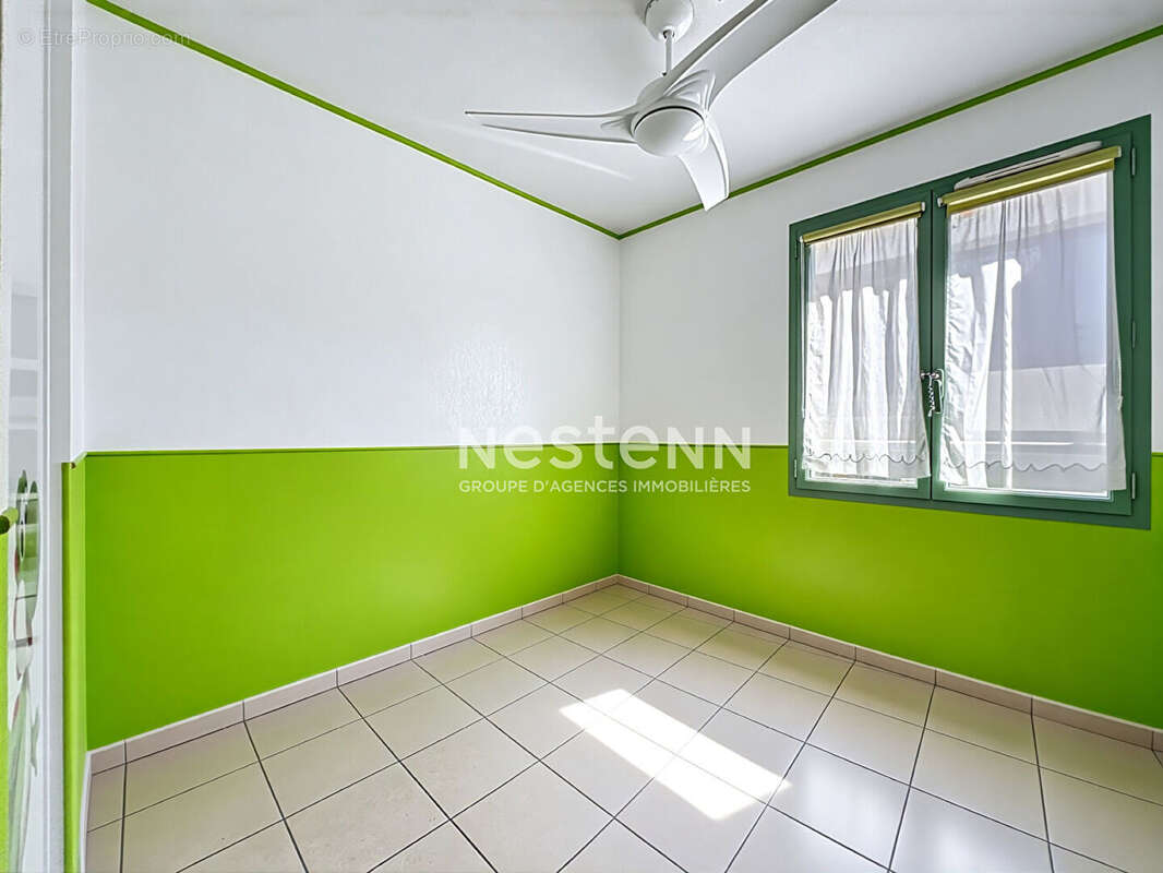 Appartement à VALLAURIS