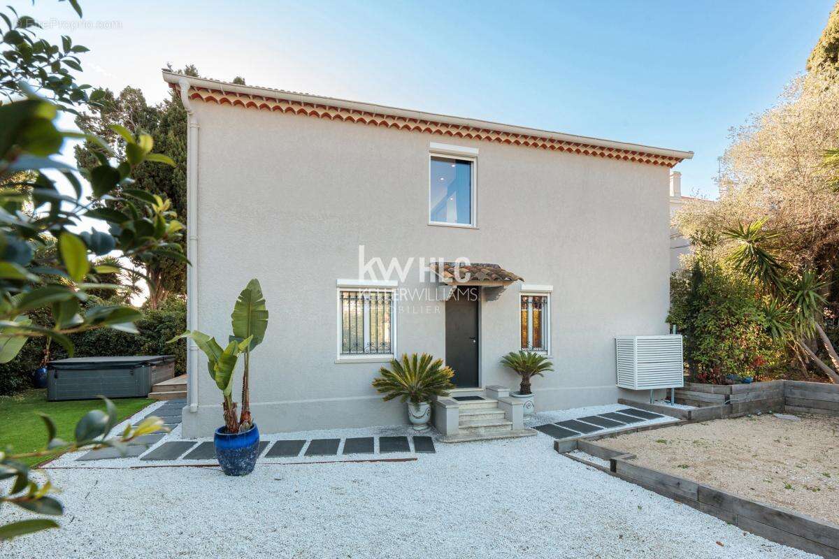 Maison à CANNES