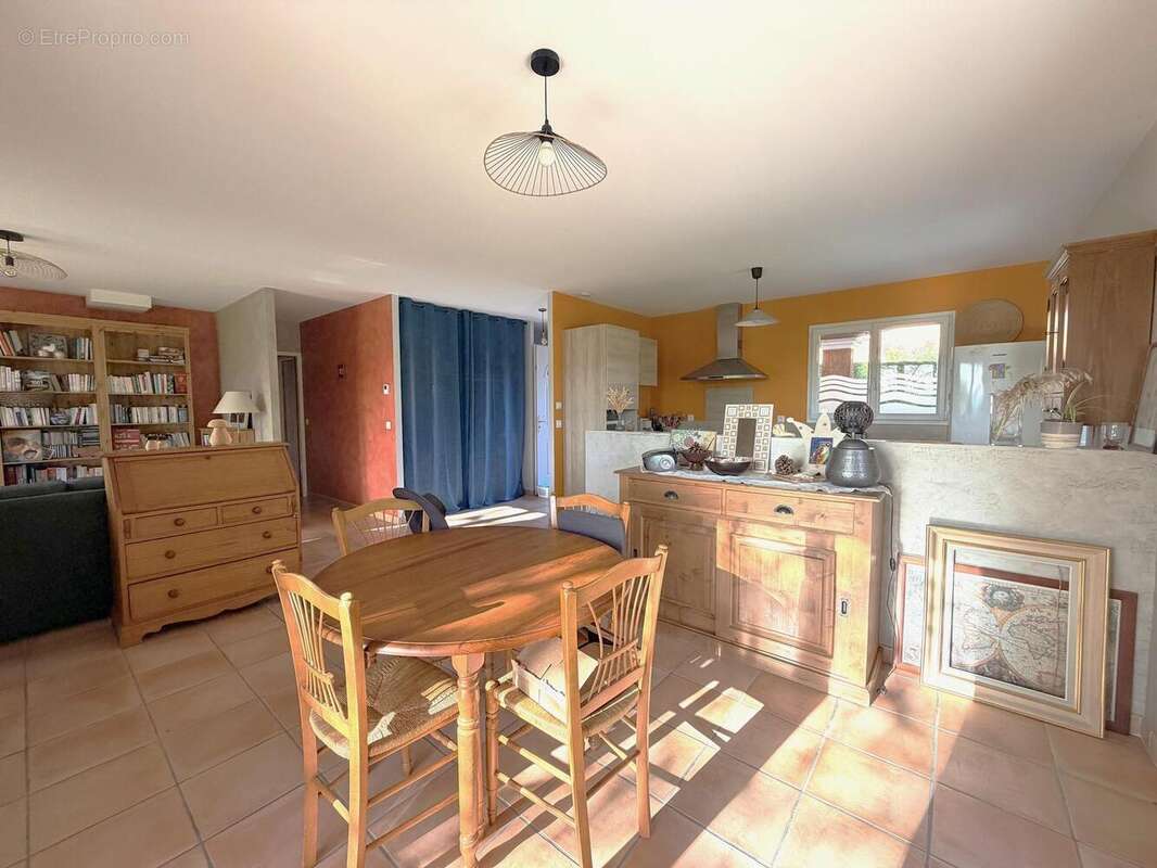 Photo 4 - Maison à REYRIEUX