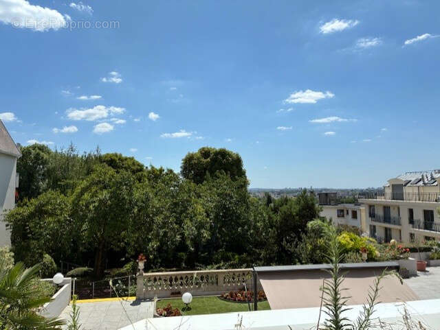 Appartement à NOGENT-SUR-MARNE