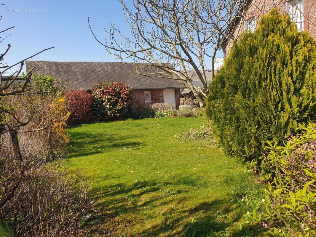 Maison 148 m² à Saint-Ouen-Du-Breuil  - photo 3