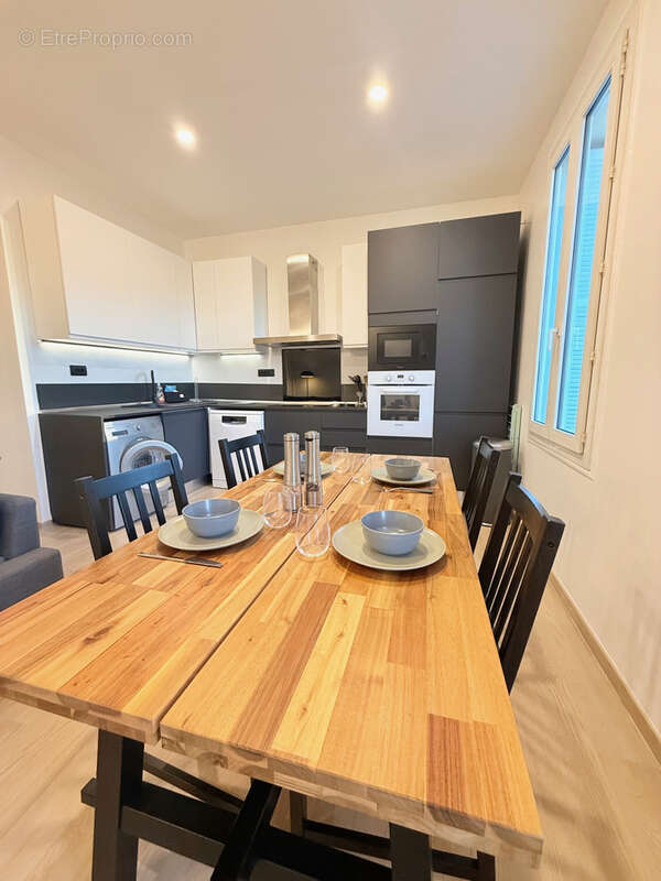 Appartement à LE CANNET