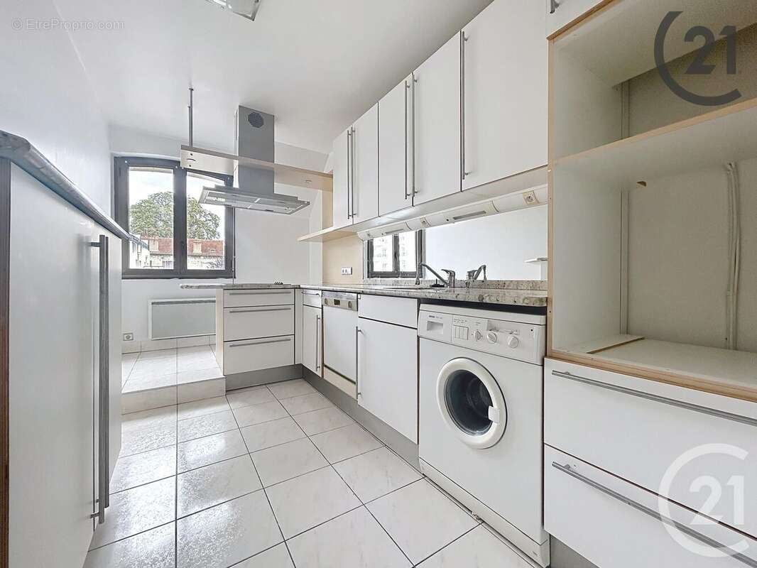 Appartement 84 m² à Montereau-Fault-Yonne  - photo 4