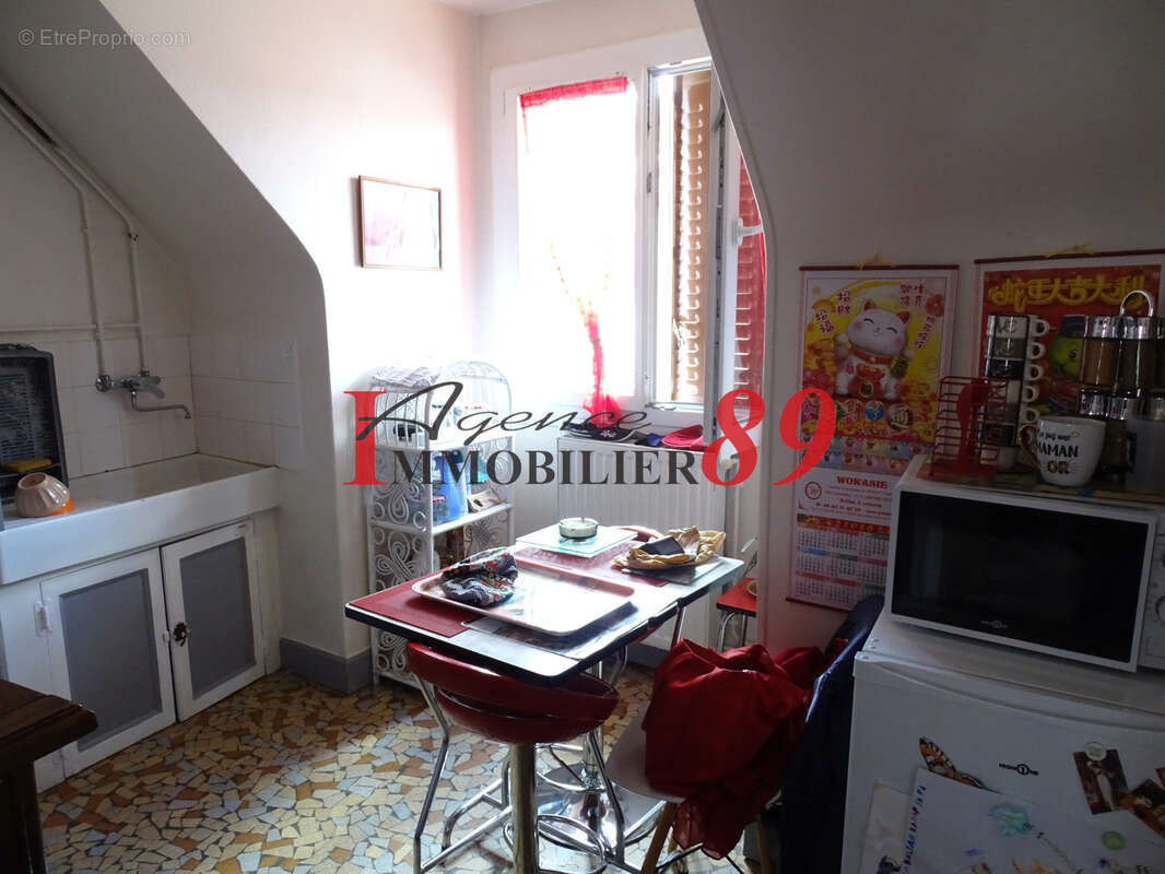 Au coeur de la ville, agréable maison avec double garage, VENDUE LOUÉE - photo 7