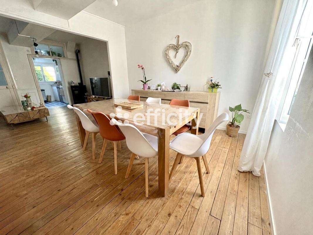 Maison 144 m² à Braine  - photo 6