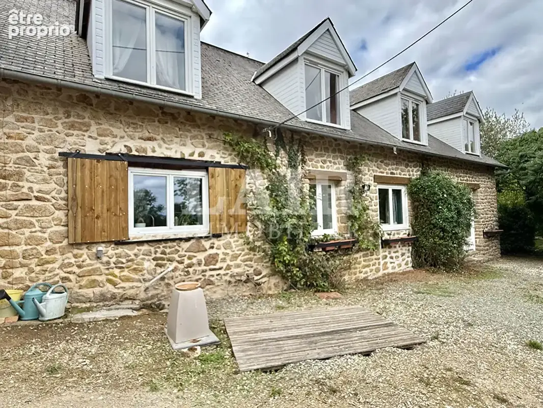A vendre propriété composée de deux maisons et 3 plans d'eau - P15649 - photo 2
