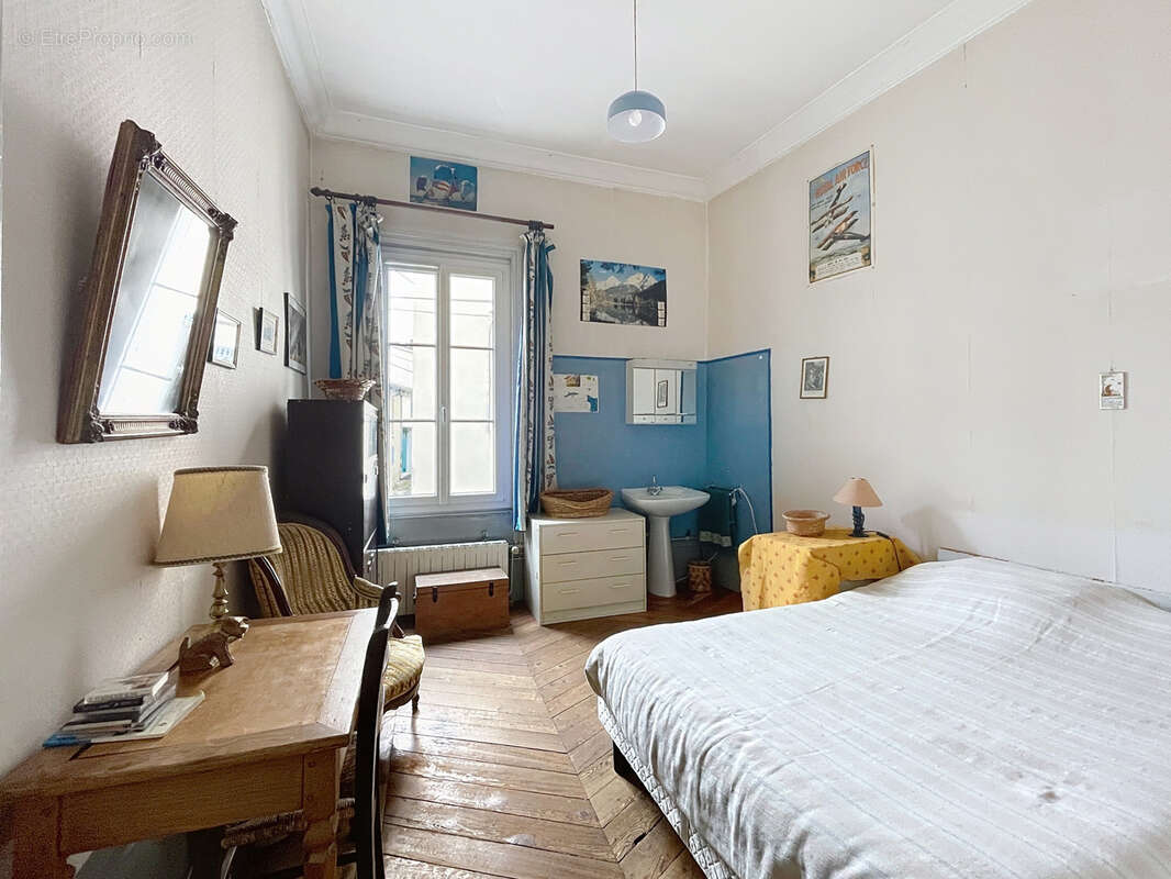 Appartement à SAINT-GENIS-LAVAL