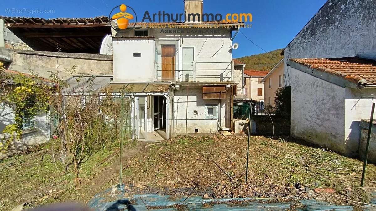 Maison à L'AIGUILLON