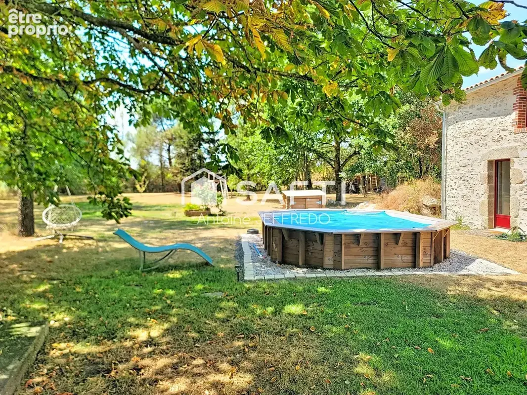 Photo 1 - Maison à LES BROUZILS