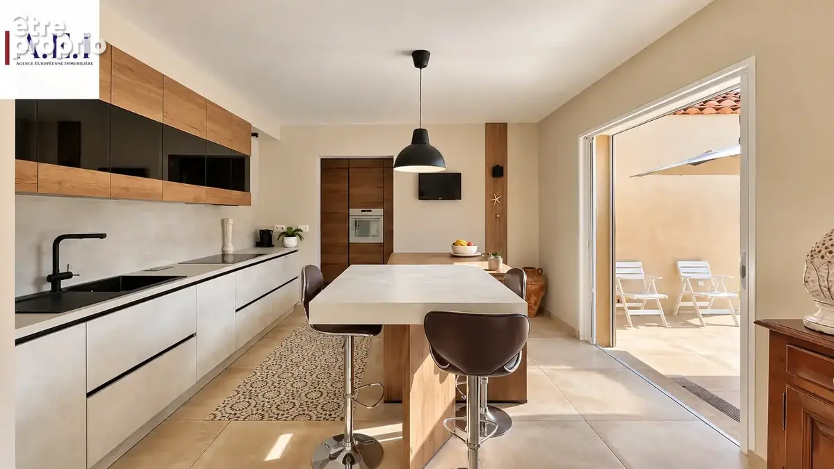 La Seyne sur mer - Fabrégas - Villa de plain-pied avec piscine & garage - photo 17