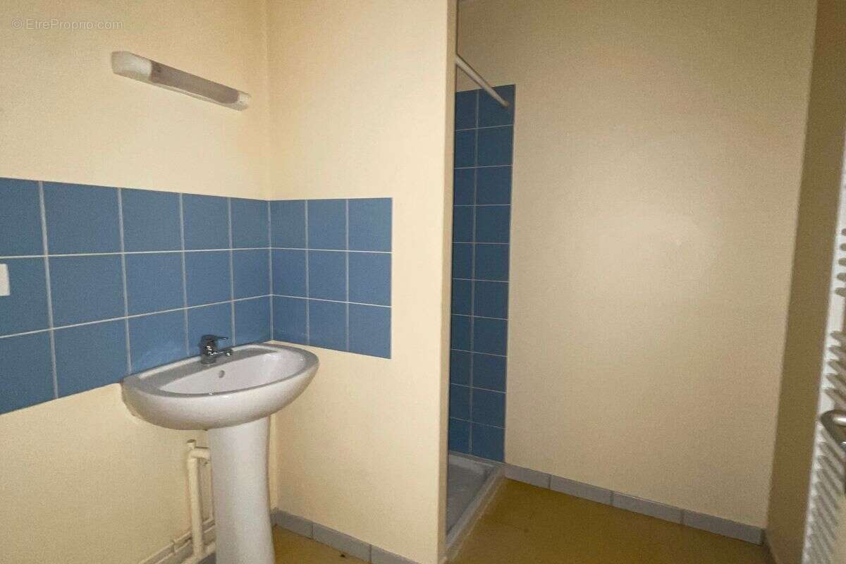 Appartement à LA CHAPELLE-SUR-LOIRE