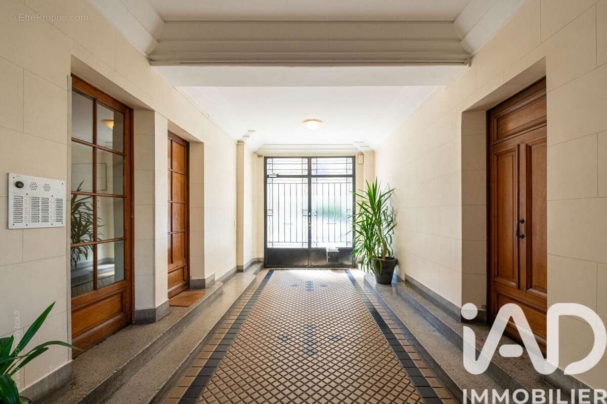 Photo 3 - Appartement à BOULOGNE-BILLANCOURT