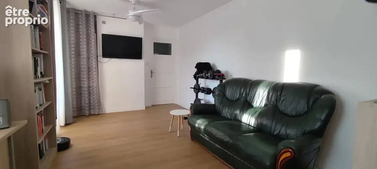 À VENDRE   T2 de 47,49 m2 avec loggia, local privatif et cav - photo 4