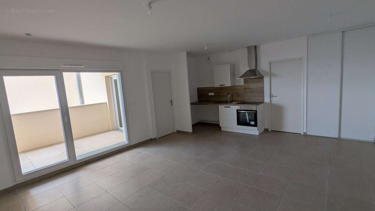 Appartement à CHENOVE